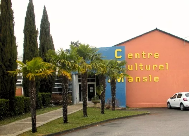 Médiathèque – Commune de Mansle-les-Fontaines