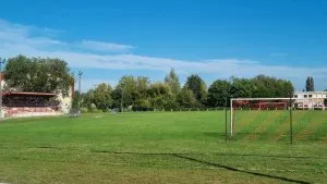 Le stade de football « Marius Sauvage »