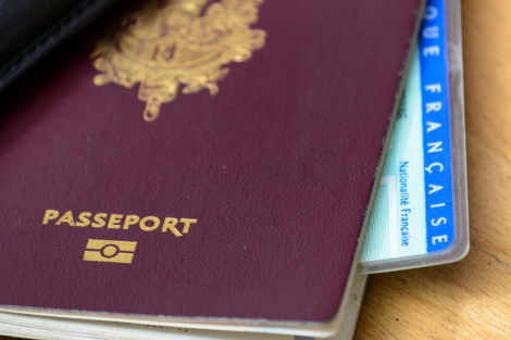logo Carte d'identité et Passeport