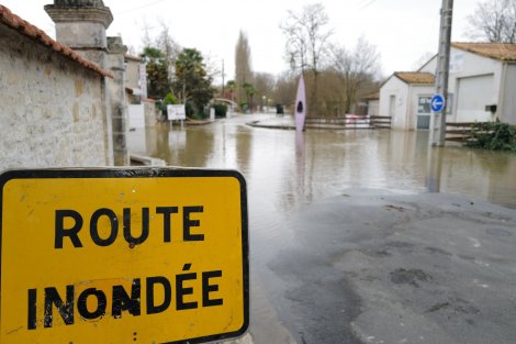 logo Les inondations à Mansle