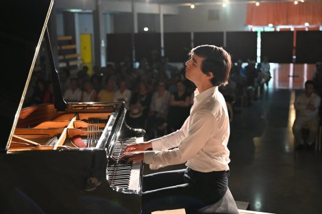 logo Récital de piano gratuit : Kim Bernard le 11 juin à Mansle