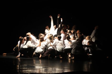 logo Place à la création : un spectacle artistique et solidaire