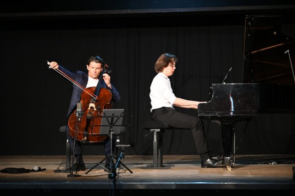 Gautier Capuçon à Mansle, le 11 aout - Gautier Capuçon à Mansle le 11 aout 2020